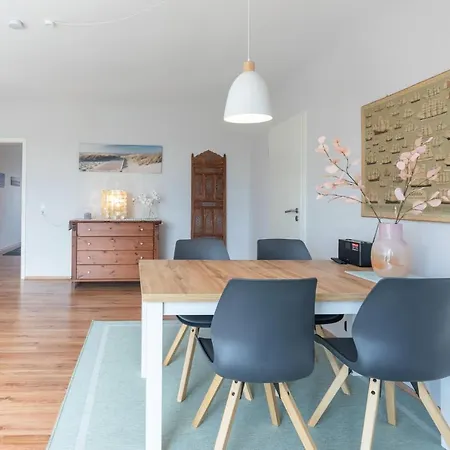 Luette Brise Apartment